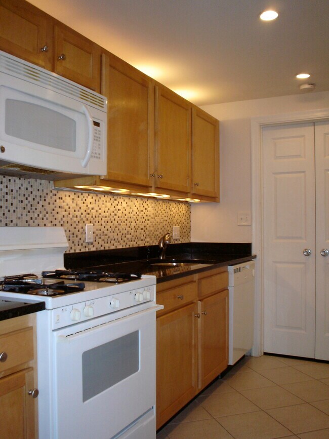 1201 Girard St NW Unit 1, Washington, DC 20009 1201 Girard St NW