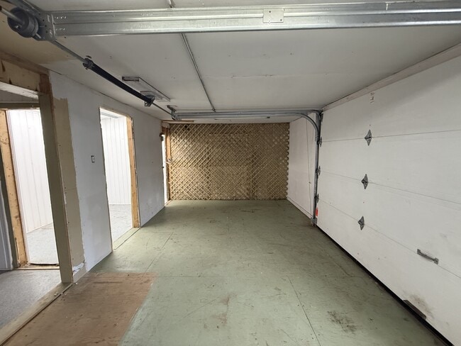 Photo du bâtiment - 320 Main St