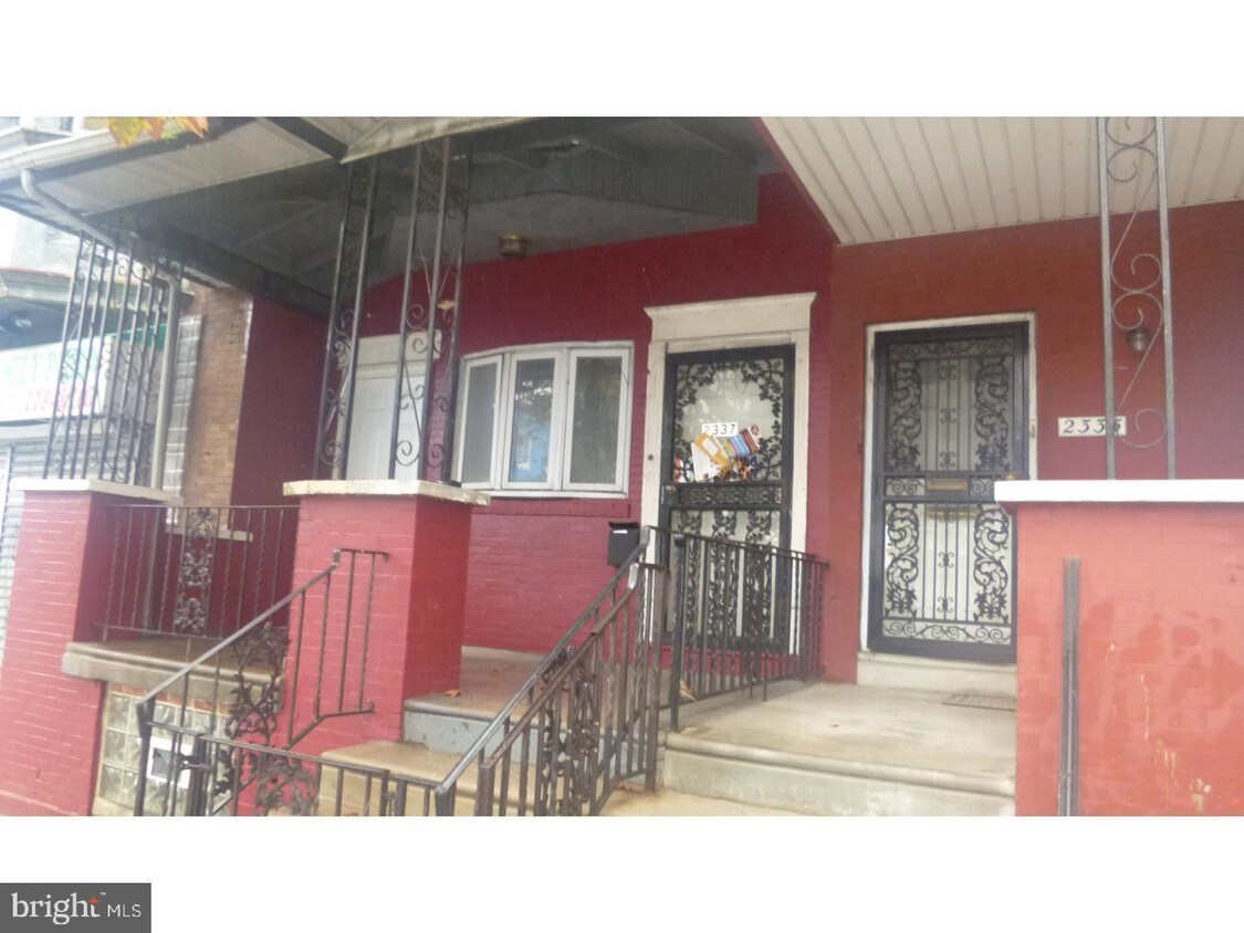 Building Photo - 2337 W Lehigh Ave
