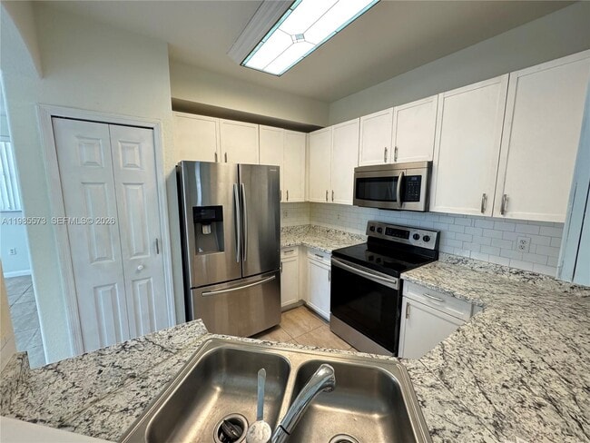 Building Photo - 24304 SW 109th Ave