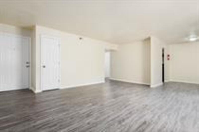 Foto principal - 4236 Concord Ln