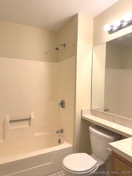 Foto del edificio - 25 Old Turnpike Rd