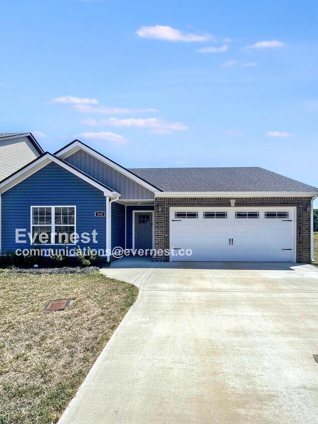 Foto principal - 142 Ardell Dr