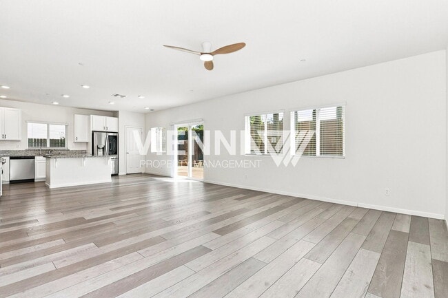 Building Photo - 3033 Welton Cir