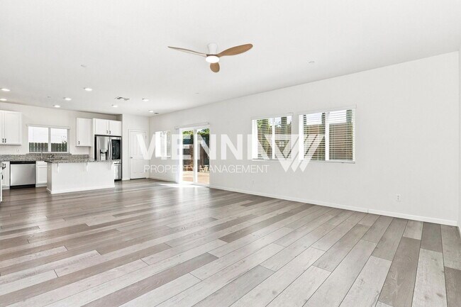 Foto del edificio - 3033 Welton Cir