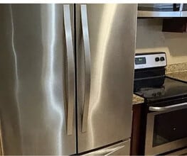 Building Photo - 237 W Leland Rd