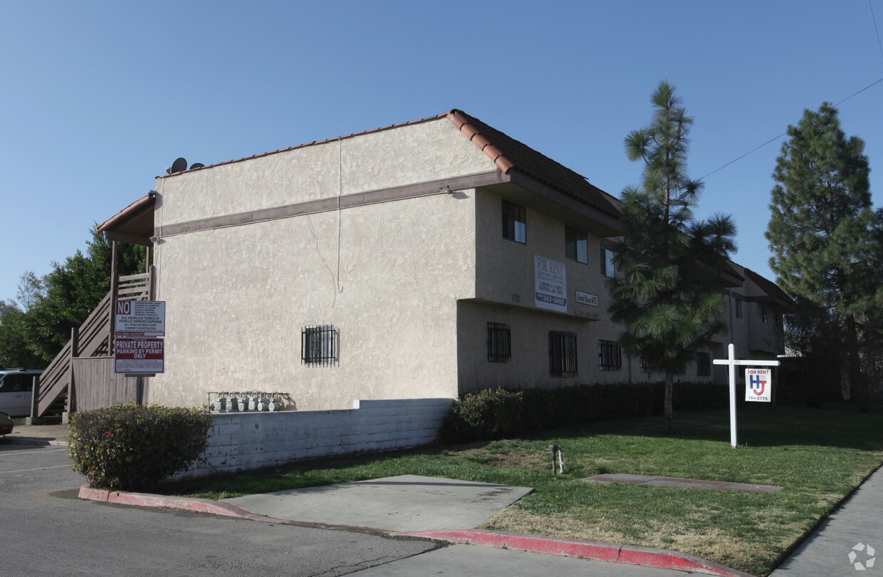 Ground House Apartments - Grand House Apartments