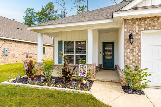 Building Photo - 5702 Overland Dr