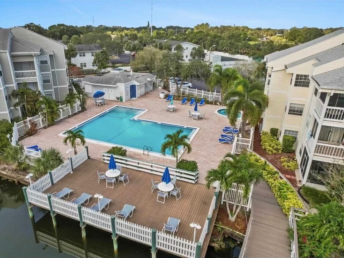 6817 Stones Throw Cir N Unit 17306, Saint Petersburg, FL 33710 Condo