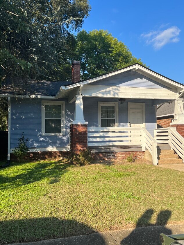Primary Photo - 2263 Union Ave