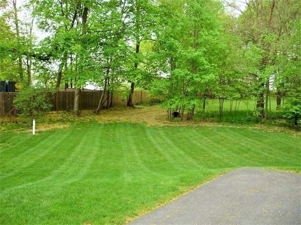 Building Photo - 90 Central St