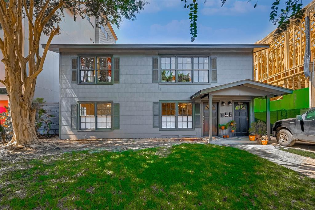 Foto principal - 2806 Greenbriar Dr