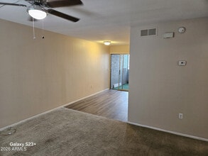 Building Photo - 461 W Holmes Ave