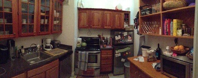 Building Photo - 449 Beacon St