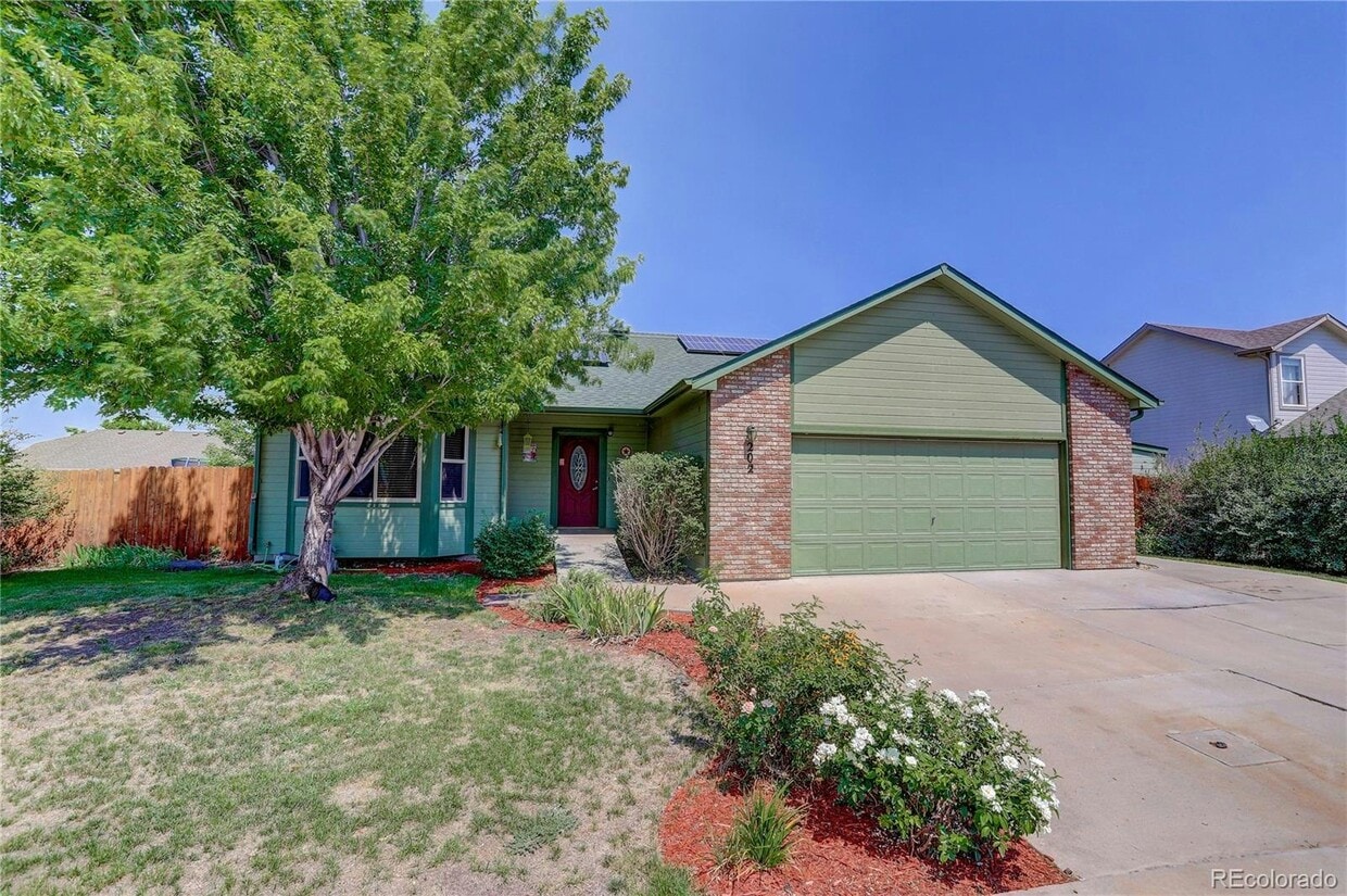 Foto principal - 202 Buck Rake Blvd