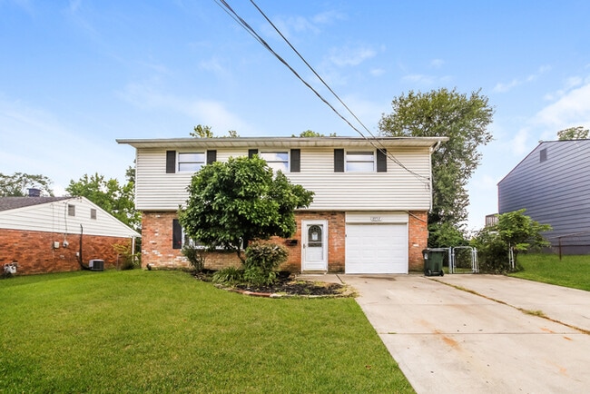 Building Photo - 11952 Wincanton Dr
