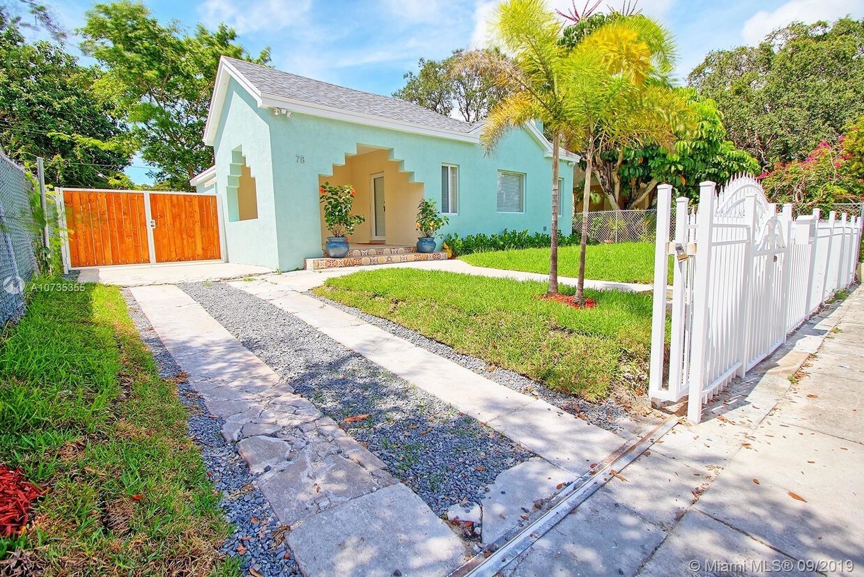 Primary Photo - 78 NW 47th Terrace