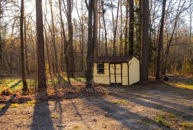 Foto del edificio - 12421 Perrywinkle Rd