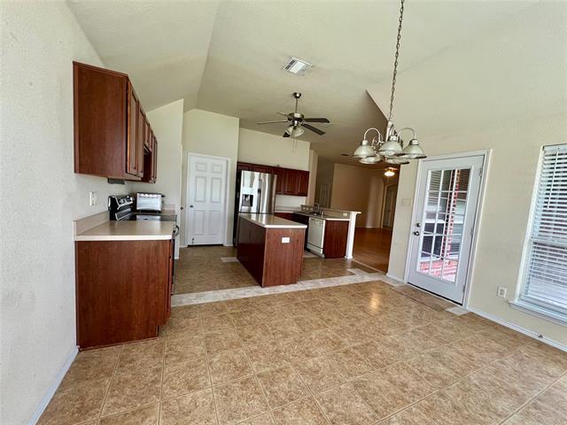 Building Photo - 1801 Kathryn Ct