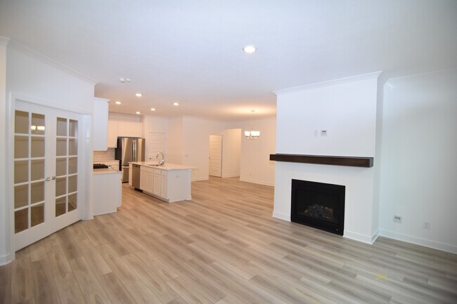 Building Photo - 1691 Carmack Ct