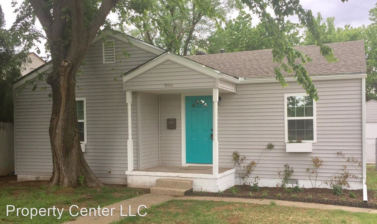 Primary Photo - 2 br, 1 bath House - 9705 N University Ave