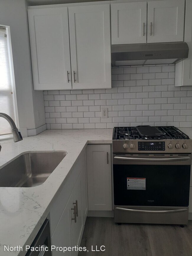 Foto del edificio - 3 br, 2.5 bath House - 709 23rd Ave S