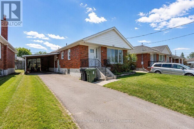 Building Photo - 58 Gully Dr