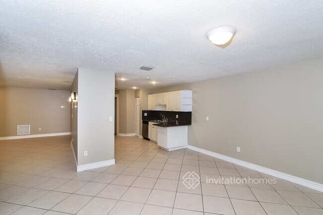 Building Photo - 10381 SW 139th Ct