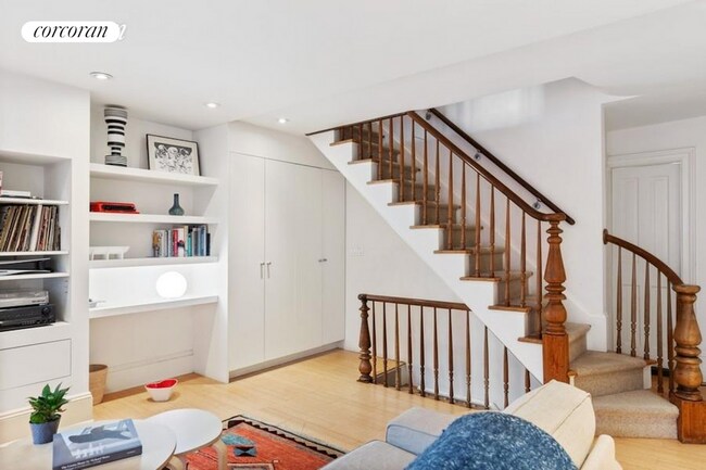 Foto del edificio - 16 Willow Pl