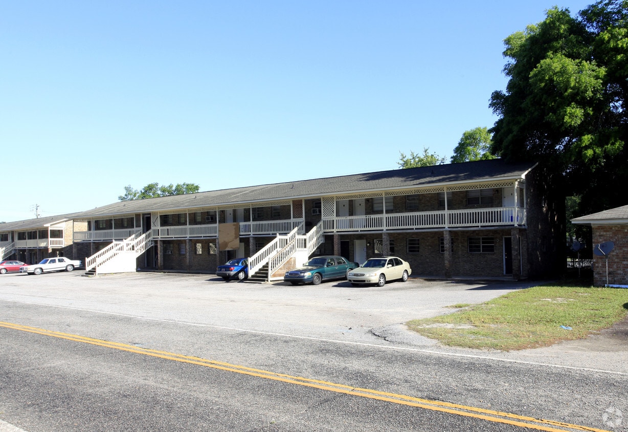 Building Photo - 5230 W Montague Ave