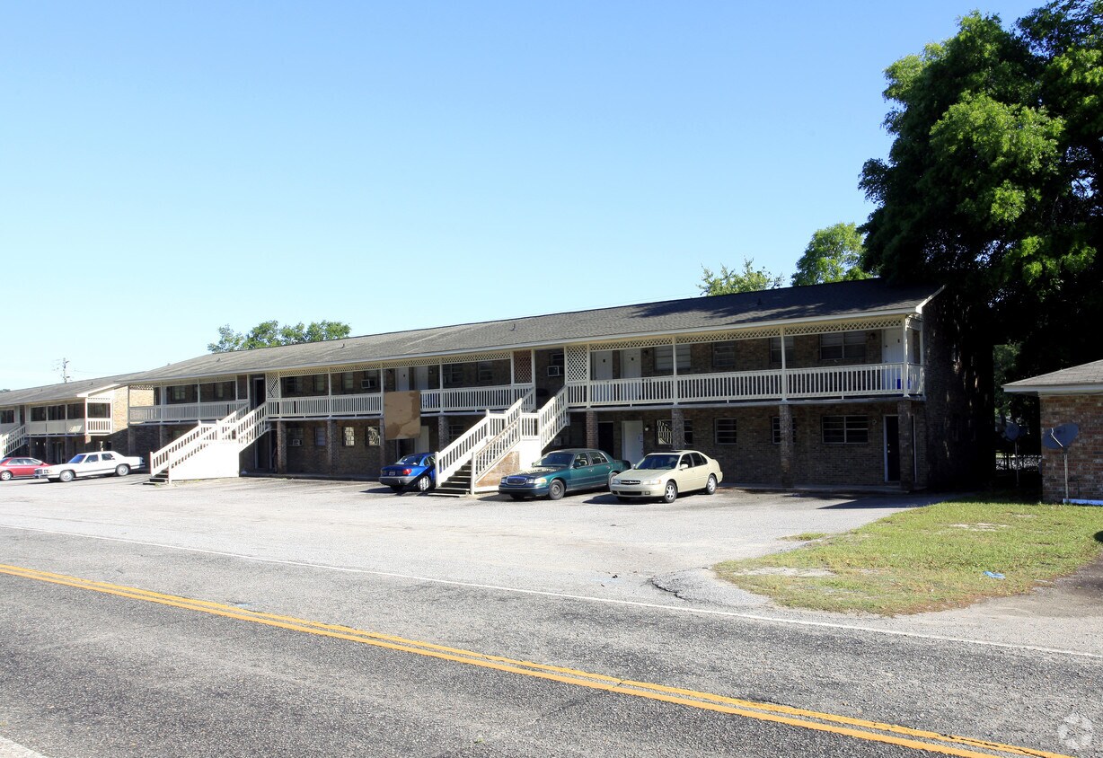Foto del edificio - 5230 W Montague Ave