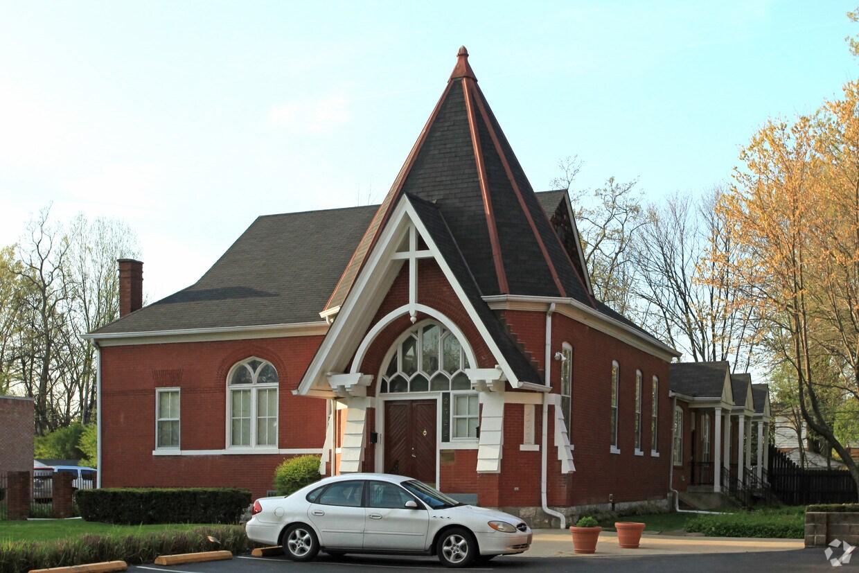 Foto principal - 2322 W Chestnut St