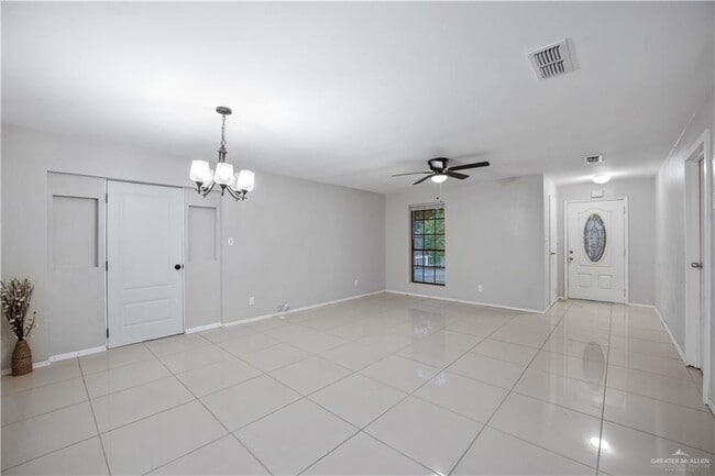 Building Photo - 2721 N 26th St