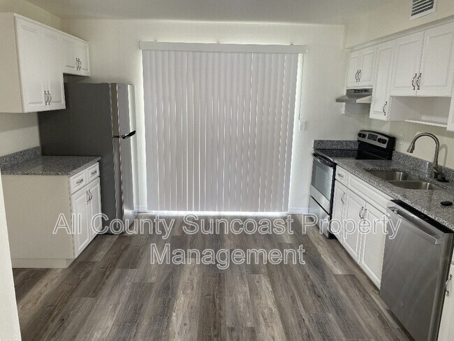 Foto del edificio - 7450 35th St N