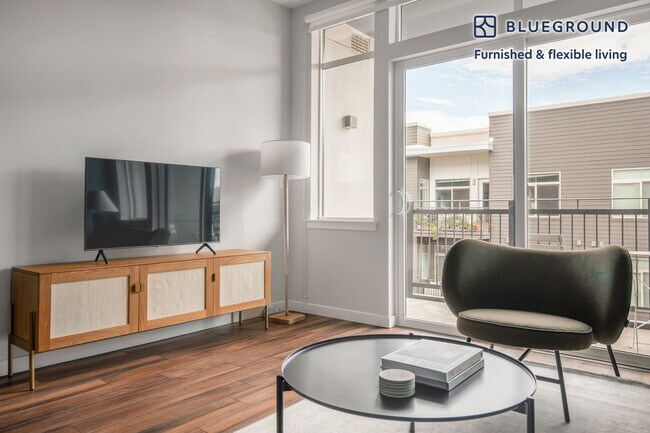 Foto del edificio - 3000 Pearl Pkwy