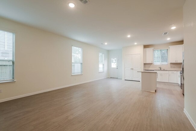 Building Photo - 13487 Maltessa Dr