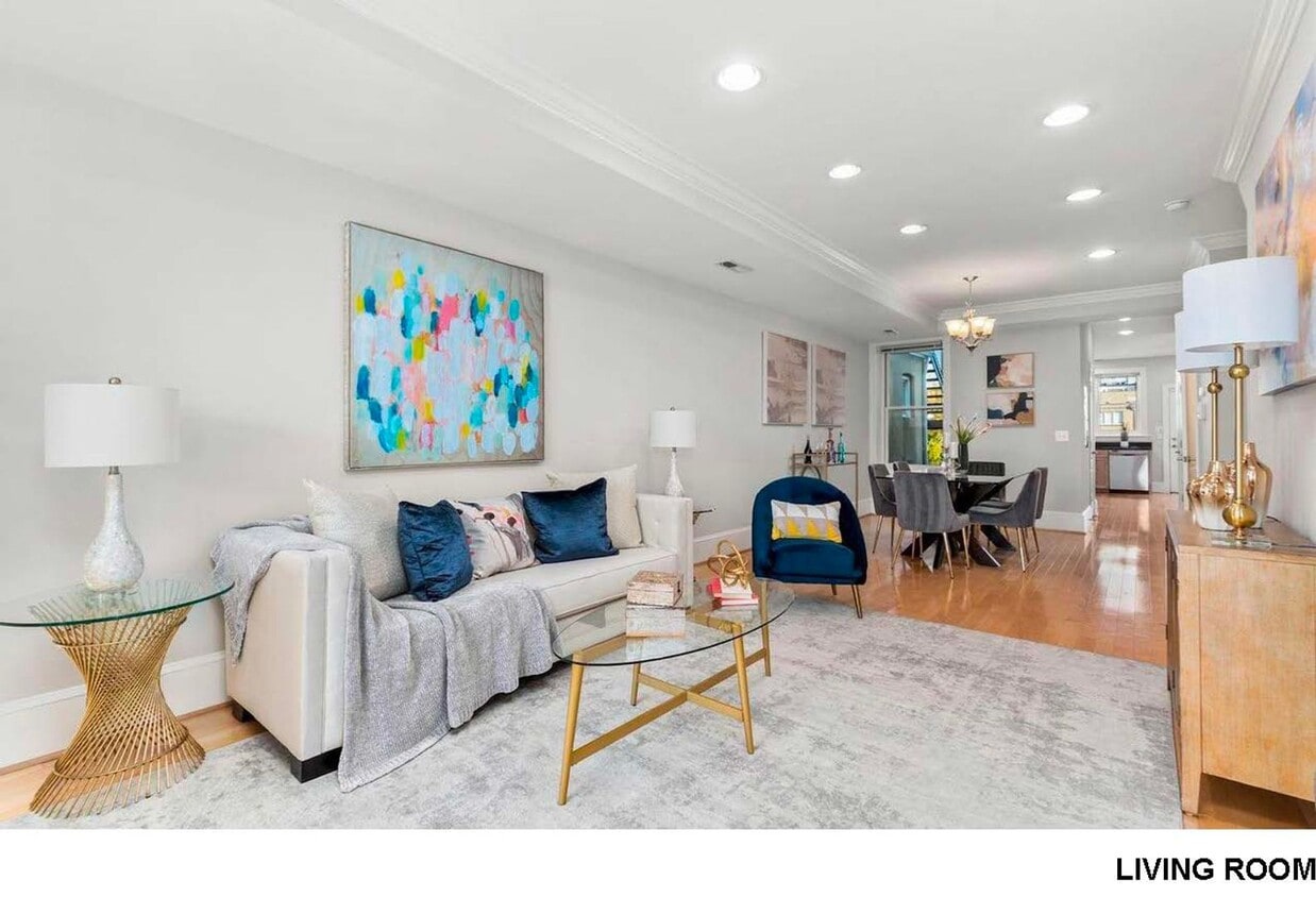 Gorgeous 2br/2ba Upper Level Rowhome with Roof Deck & Parking! - Gorgeous 2br/2ba Upper Level Rowhome with ...