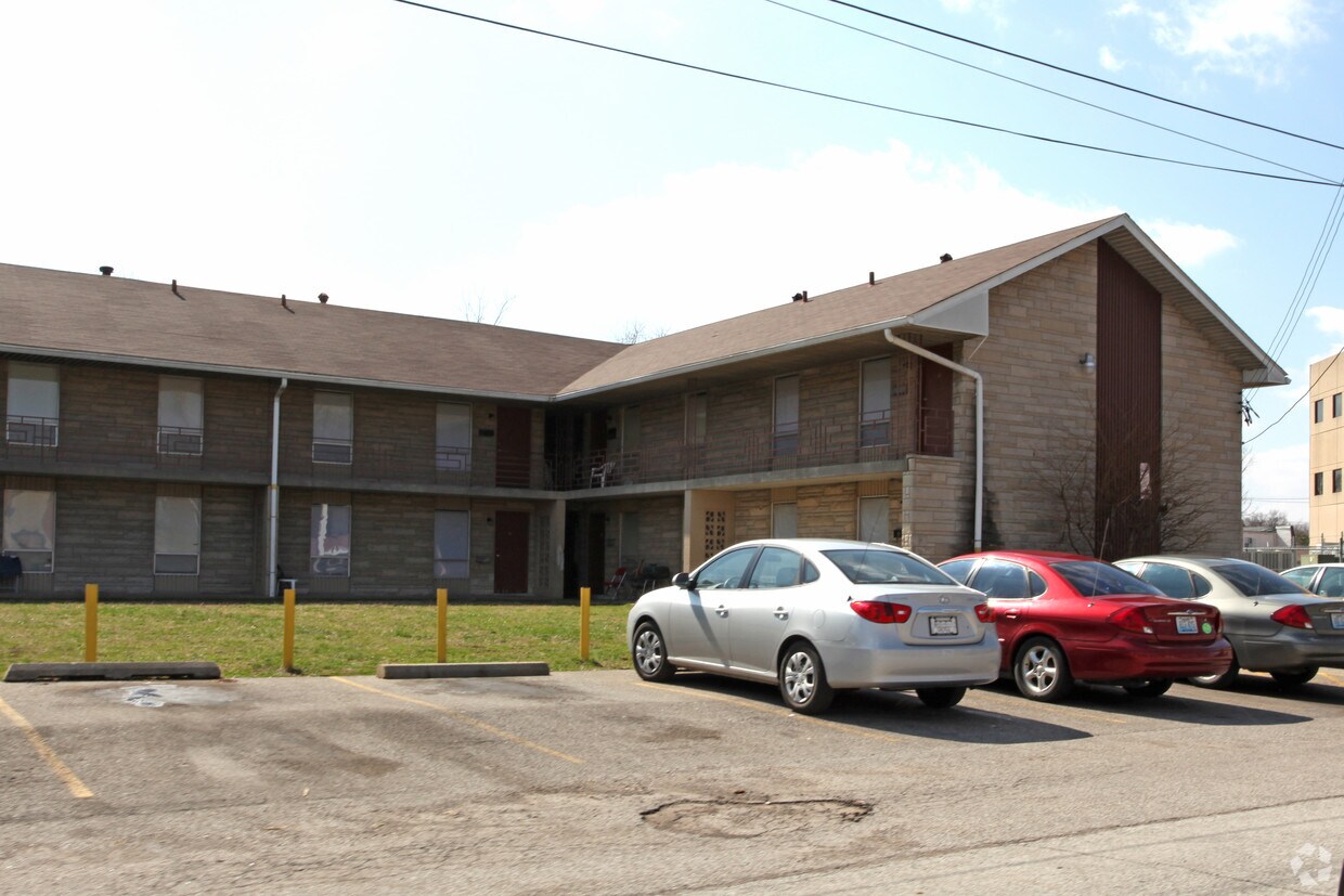 Building Photo - 1730 Tempest Way