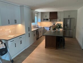 Building Photo - 545 Thumbelina Dr