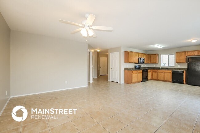 Building Photo - 13000 W Lisbon Ln