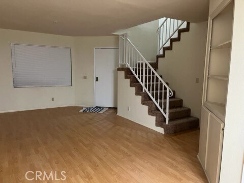 Foto del edificio - 328 N Monterey St