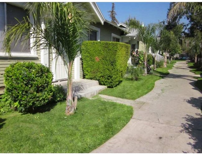 Photo - 2107 N Raymond Ave Apartment