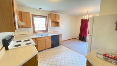 Building Photo - 4212 Menga Dr