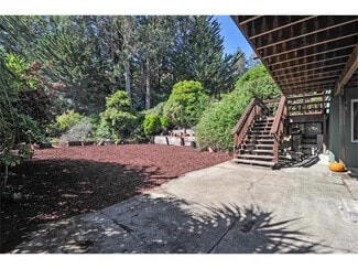 Building Photo - 1045 Everglades Dr