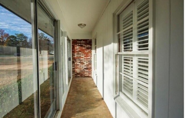 Foto del edificio - 3935 Orchard Rd SE