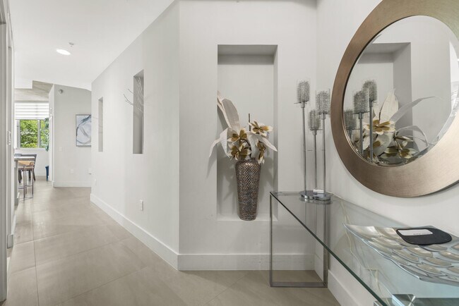 Foto del edificio - 300 S Australian Ave