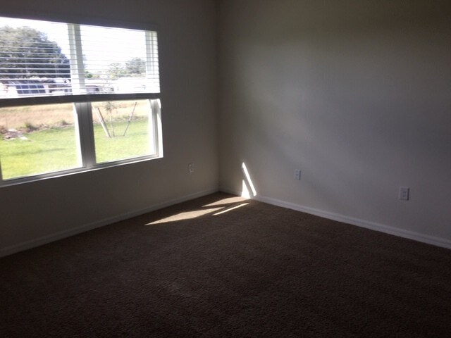 Building Photo - 10284 Silver Pond Lane