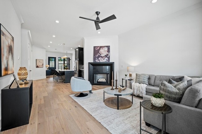 Building Photo - 4161 Cocos Wy