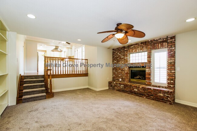 Foto del edificio - Beautiful 3 Bedroom in Fullerton's President Homes Neighborhood