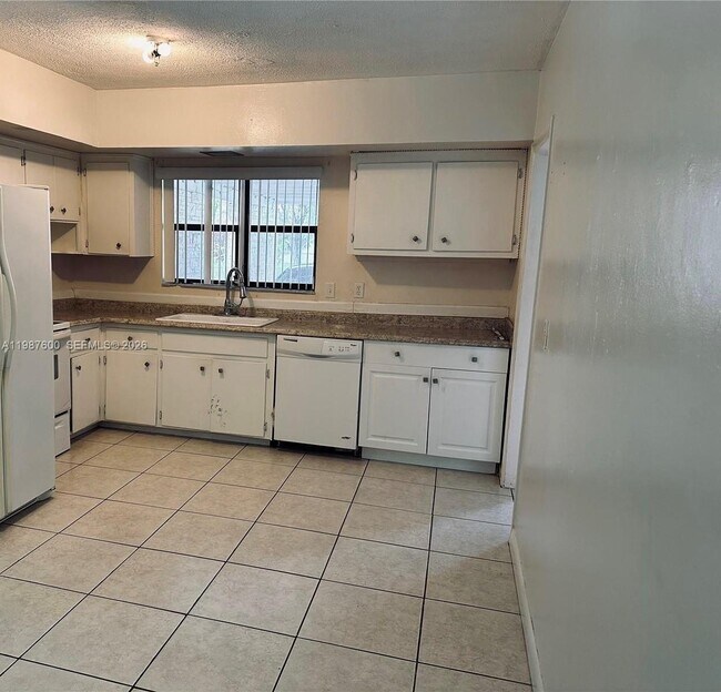 Building Photo - 836 Pennsylvania Ave